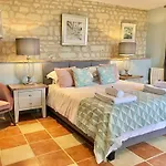 فندق مبيت وإفطار Maison De Lavande 3*