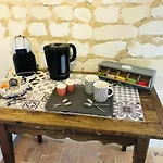Maison De Lavande فندق مبيت وإفطار Ranton