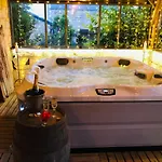 Maison De Lavande فندق مبيت وإفطار 3*